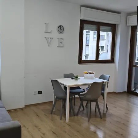 Casa Chanel Latina
