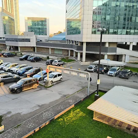 Casa Chanel * Latina